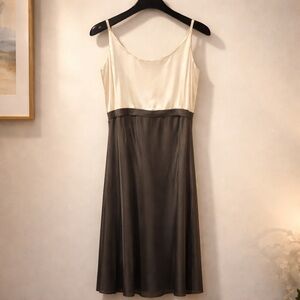 Theory Fayden Preppy Chic 100% Viscose Dress Womens Size 10 NWT $245 Value